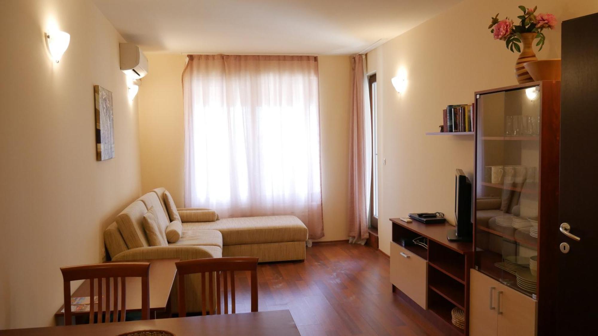Sea View Rental Front Beach غولدن ساندز الغرفة الصورة